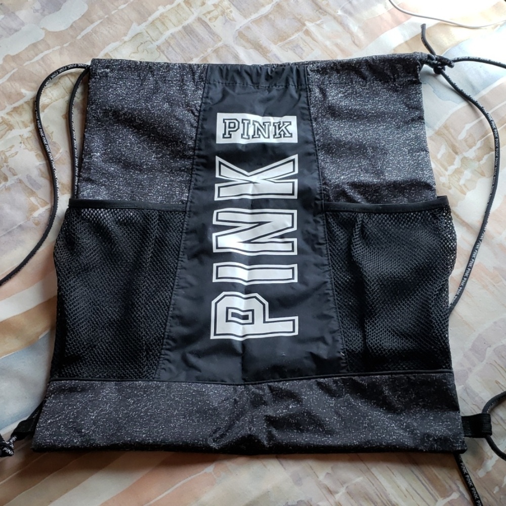VS PINK cinch sack
